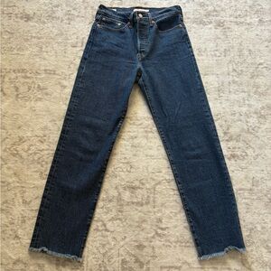 Levi wedgie straight jeans